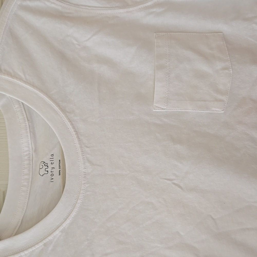 NWOT Ivory Ella White Cotton Pocket T-Shirt - Picture 2 of 4